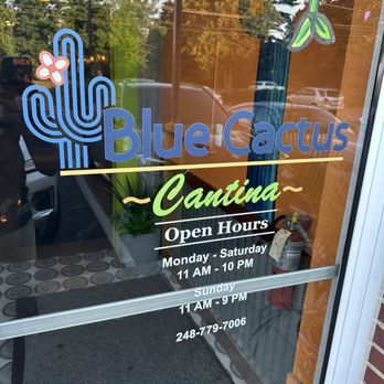 Blue Cactus Cantina - Mexican Near Me - Commerce Charter Township, Michigan