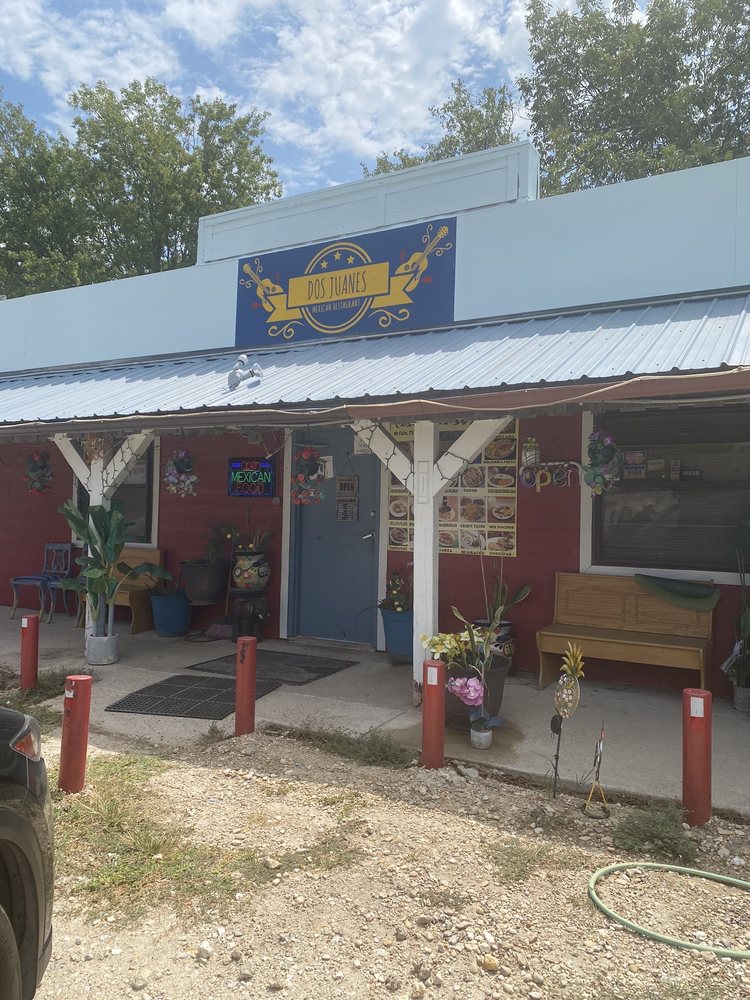 Dos Juanes Mexican Restaurant