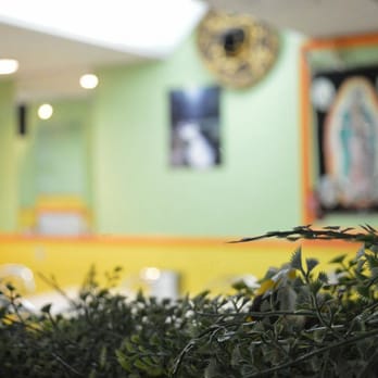 El Tropical - the interior of a restaurant - Latin American Near Me - Montreal, Quebec El Tropical - the interior of a restaurant - Latin American Near Me - Montreal, Quebec