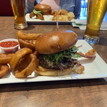 Versailles Brewing - The Stinger Burger and the VBC Fish sandwich with a couple of Munich Wallaby IPA's. - Brewpubs Near Me - Versailles, Kentucky