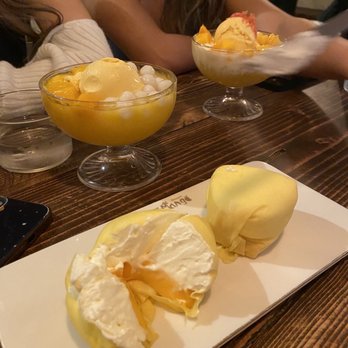 Mango Mango Dessert - B. Mango Mango Combo B - Desserts Near Me - New York, New York Mango Mango Dessert - B. Mango Mango Combo B - Desserts Near Me - New York, New York