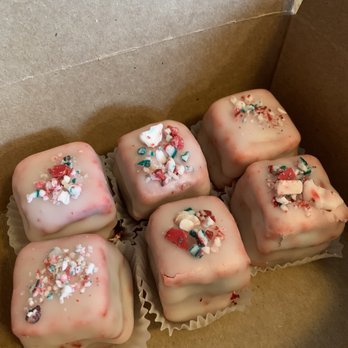 Debbie on the Levee - Dobites - Desserts Near Me - Kenner, Louisiana Debbie on the Levee - Dobites - Desserts Near Me - Kenner, Louisiana