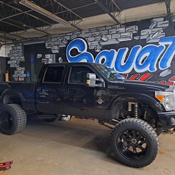 Exclusive Auto Shipping - We can ship large, over-sized trucks that require larger flatbed trailers. - Vehicle Shipping Near Me - Tallahassee, Florida Exclusive Auto Shipping - We can ship large, over-sized trucks that require larger flatbed trailers. - Vehicle Shipping Near Me - Tallahassee, Florida