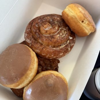 The Donut Dugout - Donuts Near Me - Norfolk, Virginia