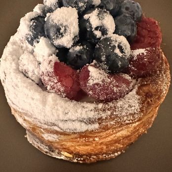 Buttercooky Bakery - Fresh Fruit Tart - Bakeries Near Me - Manhasset, New York