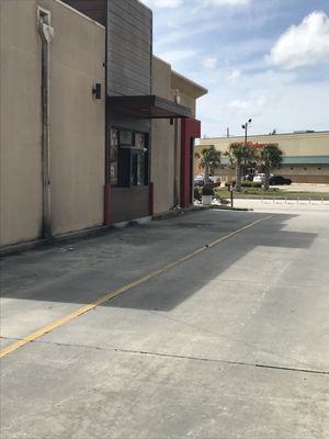 Joe's Cafe & Donuts & King Cakes by null