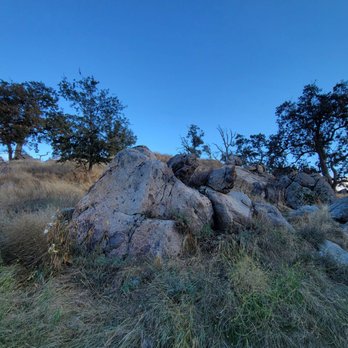 Stallion Springs Resort - Hotels Near Me - Tehachapi, California
