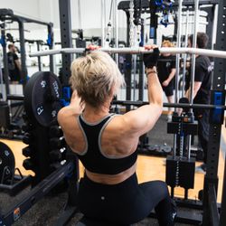 PeakFit Studio - We train...
