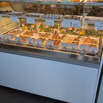 Tifa Chocolate & Gelato - Gelato Near Me - Porter Ranch, California Tifa Chocolate & Gelato - Gelato Near Me - Porter Ranch, California