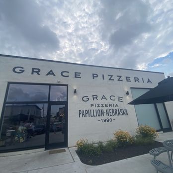 Grace Pizza and Shakes - Pizza Near Me - Papillion, Nebraska Grace Pizza and Shakes - Pizza Near Me - Papillion, Nebraska
