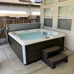 Hot Tubs Plus