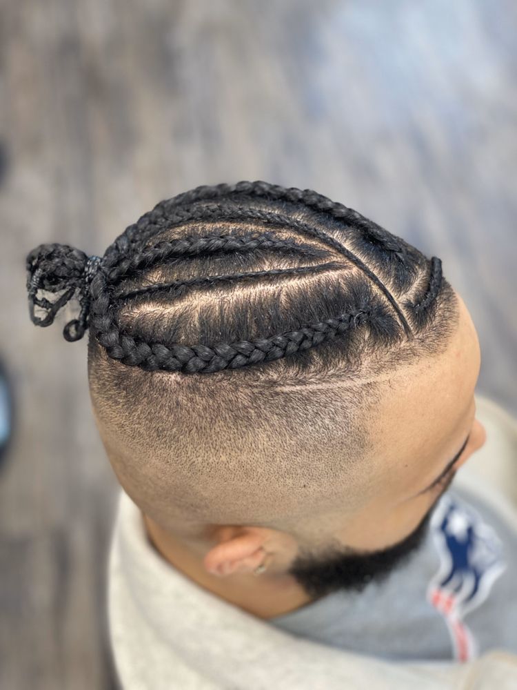 Newstyle Barbershop Logo