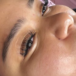 Heavenly Threading Salon - Eyelashes done by Bertha