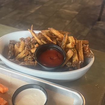 Revelry Tavern - fresh cut fries - Sports Bars Near Me - Dublin, Ohio Revelry Tavern - fresh cut fries - Sports Bars Near Me - Dublin, Ohio