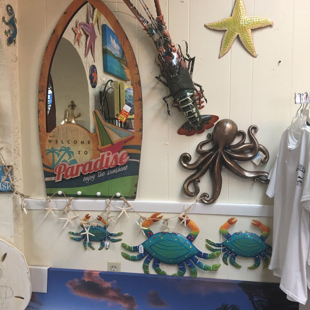 Willow Creek's Secret Garden - Gift Shops Near Me - Crystal River, Florida Willow Creek's Secret Garden - Gift Shops Near Me - Crystal River, Florida