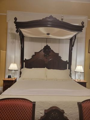 Ashton's Bed and Breakfast by null