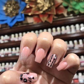 World Nails And Spa 67 Photos 48 Reviews Nail Salons 2427 N Broadway Los Angeles Ca Phone Number