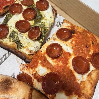 Jules Pizza - Pesto roni, vodka roni - Pizza Near Me - Brooklyn, New York Jules Pizza - Pesto roni, vodka roni - Pizza Near Me - Brooklyn, New York