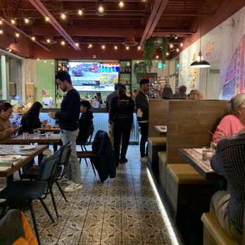Chiang Rai Thai Kitchen and Bar - Inside - Thai Near Me - Markham, Ontario Chiang Rai Thai Kitchen and Bar - Inside - Thai Near Me - Markham, Ontario