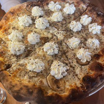Pizzeria Florian - Cacio e Pepe with mushrooms - Pizza Near Me - East Aurora, New York Pizzeria Florian - Cacio e Pepe with mushrooms - Pizza Near Me - East Aurora, New York