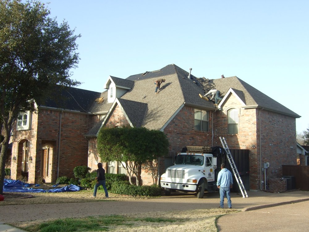 Slide of 1A Roofing & Construction