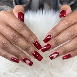 Victoria's Nails