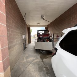 Squirts Carwash