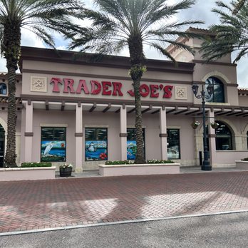Trader Joe's - Entrance - Grocery Near Me - Orlando, Florida