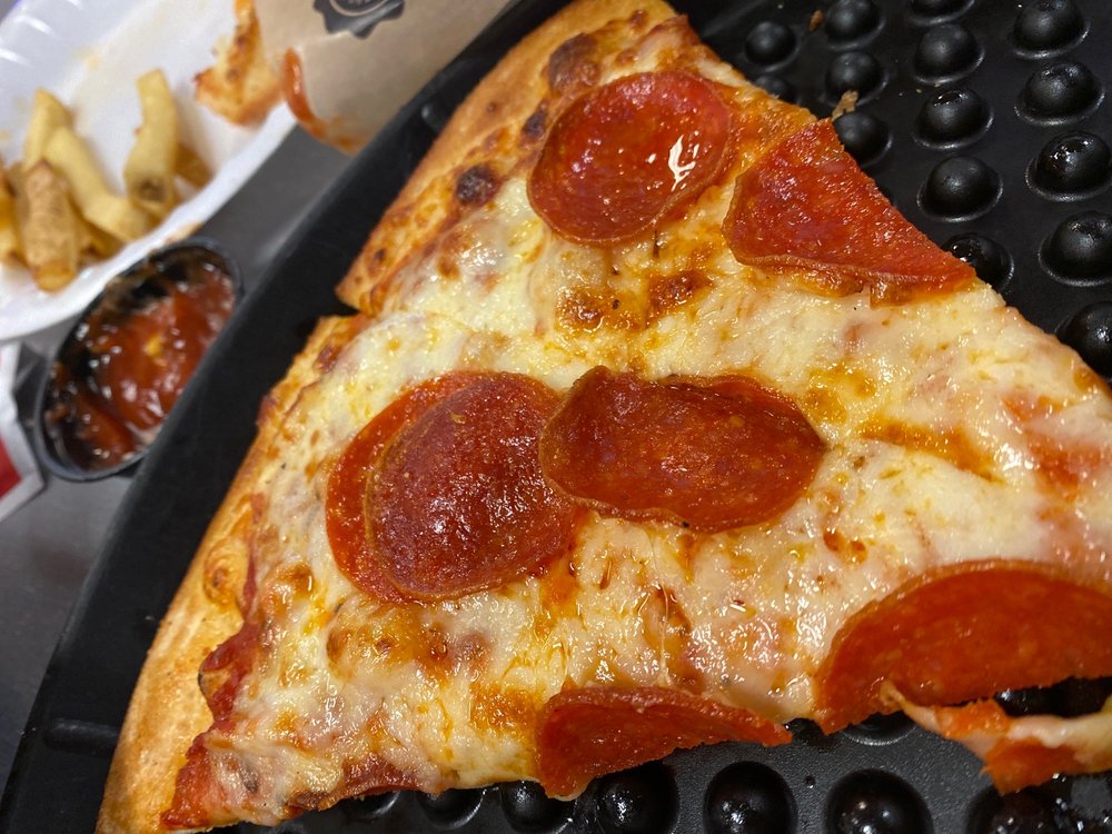 CHUCK E. CHEESE 91 Photos & 95 Reviews 5151 Lakewood Blvd, Lakewood