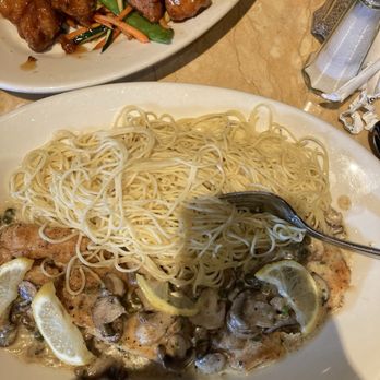The Cheesecake Factory - Chicken Piccata - Desserts Near Me - Huntersville, North Carolina The Cheesecake Factory - Chicken Piccata - Desserts Near Me - Huntersville, North Carolina