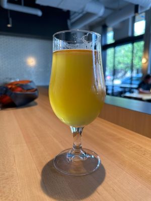 Holy Mountain Phinney Ridge Taproom by null
