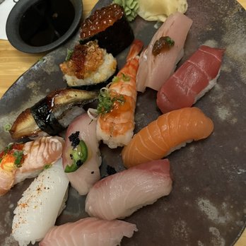 Douzo - nigiri Sushi Combo Platter - Sushi Bars Near Me - Boston, Massachusetts