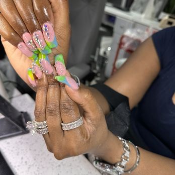 Plush Nails & Spa - Nail Salons Near Me - Dallas, Texas Plush Nails & Spa - Nail Salons Near Me - Dallas, Texas