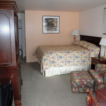 Skagit Motel - One Queen Bed - Hotels Near Me - Sedro Woolley, Washington Skagit Motel - One Queen Bed - Hotels Near Me - Sedro Woolley, Washington