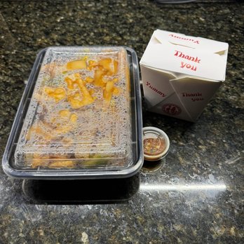 Palm Tree Palace - Garlic chicken, white rice ($3 additional charge), tiny chili paste - Chinese Near Me - La Quinta, California Palm Tree Palace - Garlic chicken, white rice ($3 additional charge), tiny chili paste - Chinese Near Me - La Quinta, California