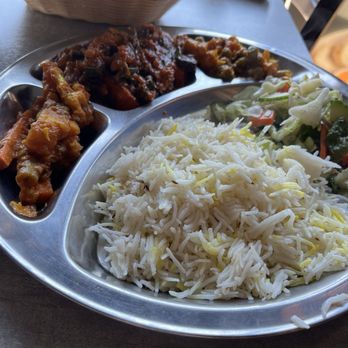 The Curry Pot - Lunch special - Indian Near Me - St. Catharines, Ontario