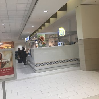 Auntie Anne's - the inside of a restaurant - Pretzels Near Me - Livonia, Michigan