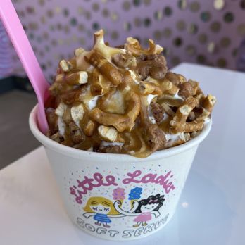 Little Ladies Soft Serve - Thelma Sundae with dairy free vanilla - Food Trucks Near Me - Westerville, Ohio Little Ladies Soft Serve - Thelma Sundae with dairy free vanilla - Food Trucks Near Me - Westerville, Ohio