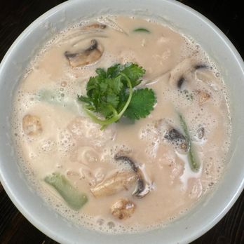 Myrtle Thai - Thai Near Me - Brooklyn, New York