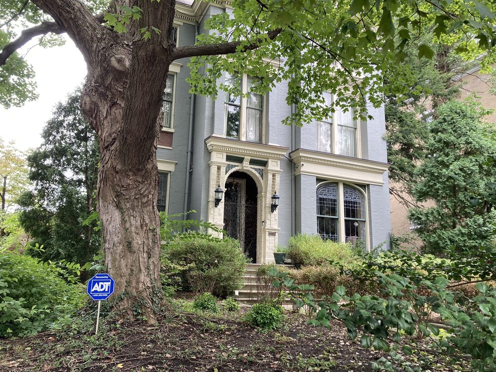 Historic Old Louisville Walking Tours - social services organization in Louisville, KY