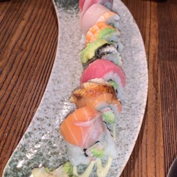Sumo Roll - S4. Rainbow Special Roll - Sushi Bars Near Me - Berkeley, California