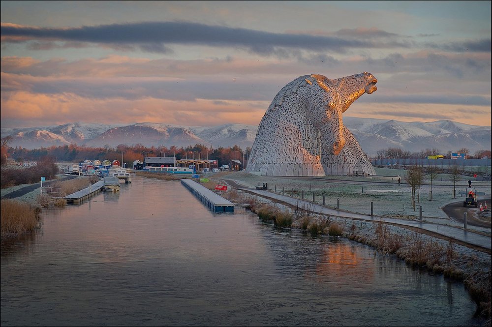 PETER SANDGROUND PHOTOGRAPHER 10 Gateside Place, Kilbarchan