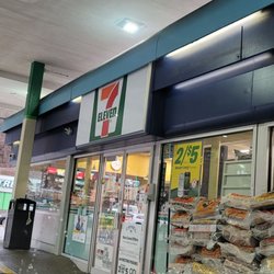 7-Eleven