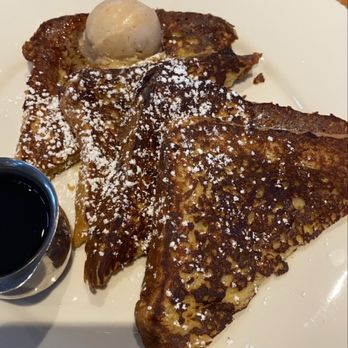 Iron Rooster - French Toast - brioche/apple & vanilla bean egg batter/spiced maple bourbon butter/powdered sugar - American Near Me - Baltimore, Maryland Iron Rooster - French Toast - brioche/apple & vanilla bean egg batter/spiced maple bourbon butter/powdered sugar - American Near Me - Baltimore, Maryland