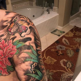 Ten Thousand Waves Tattoo Gallery - Tattoo Near Me - Los Angeles, California
