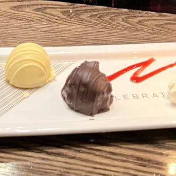 Cooper’s Hawk Winery & Restaurant - Complimentary birthday truffles - Desserts Near Me - Surprise, Arizona