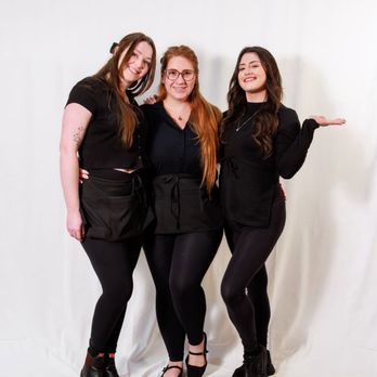 The Tipsy Pine Mobile Bar - Bar tenders - Bartenders Near Me