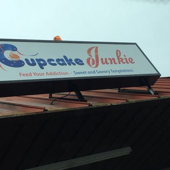 Cupcake Junkie - Cupcakes Near Me - Baton Rouge, Louisiana