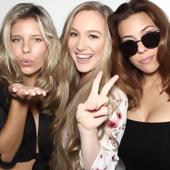 FOBO - GLAM airbrush photo booth filter - Photo Booth Rentals Near Me - Los Angeles, California FOBO - GLAM airbrush photo booth filter - Photo Booth Rentals Near Me - Los Angeles, California