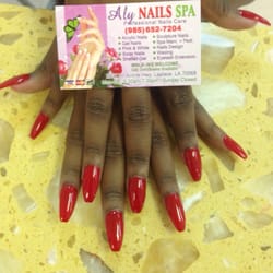 Aly Nails Spa